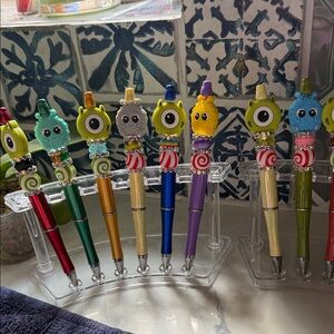 Colorful Alien-Themed Pens Set